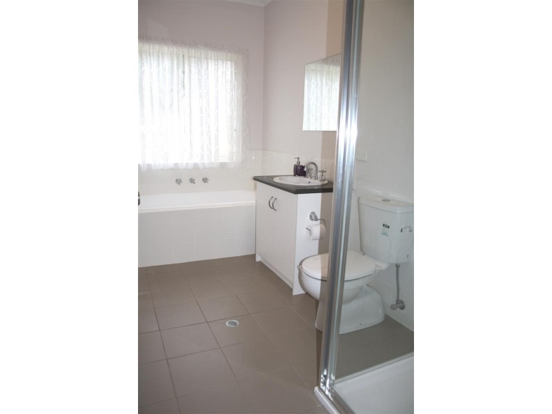 21 Lakeside Terrace, Robe SA 5276