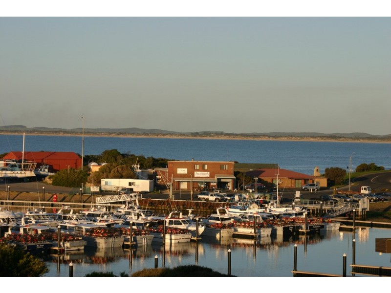 Berth B9 Lipson Terrace, Robe SA 5276