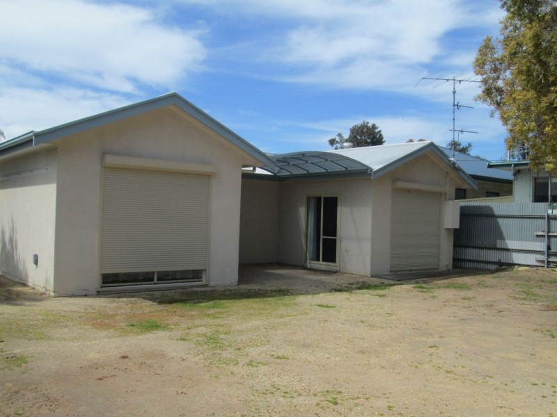 15 McLay Street, Naracoorte SA 5271