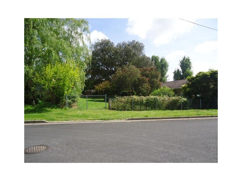 13 Gardner Street, Millicent SA 5280