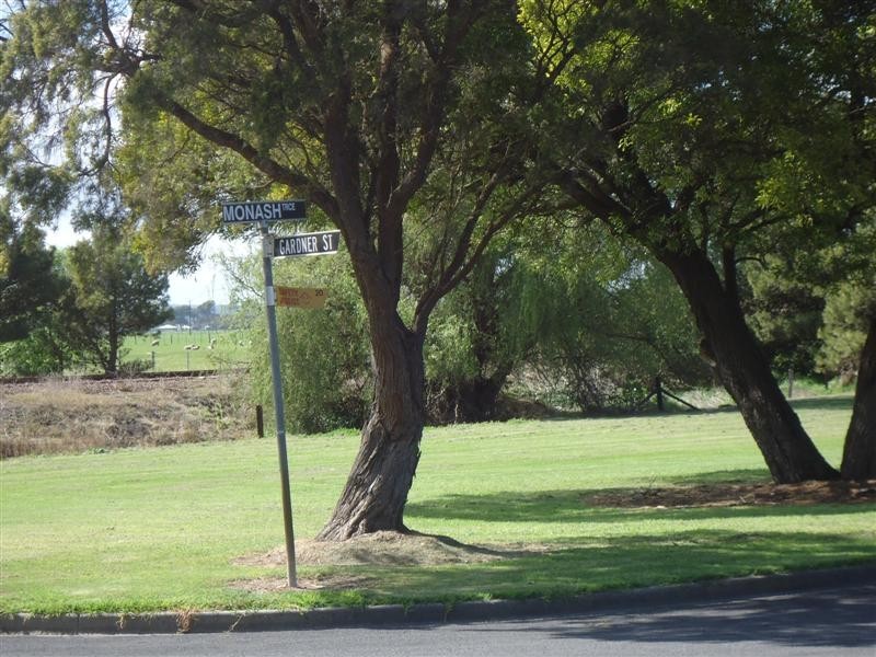 13 Gardner Street, Millicent SA 5280