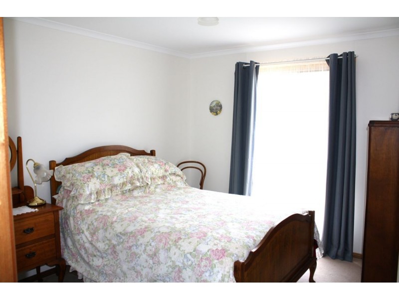 7 Davison Street, Naracoorte SA 5271