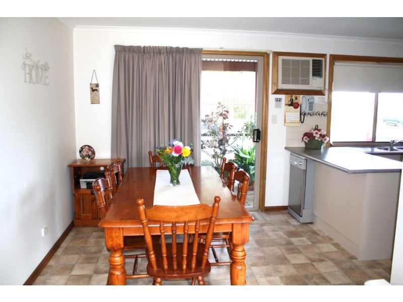 7 Davison Street, Naracoorte SA 5271