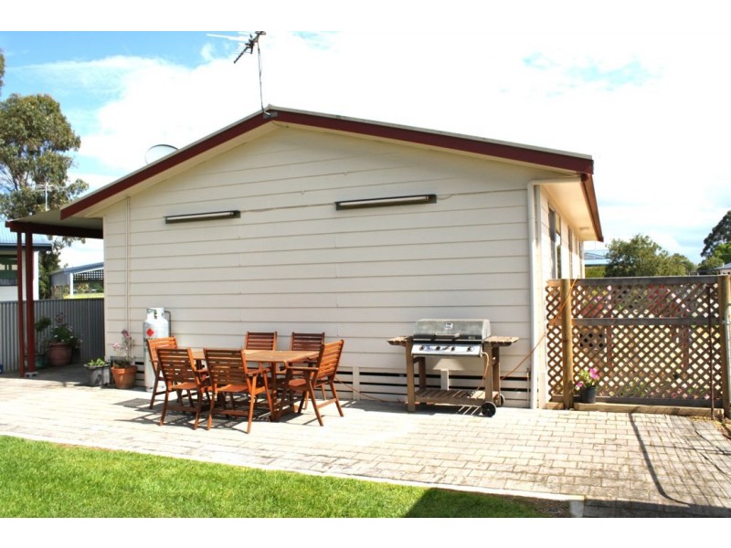 7 Davison Street, Naracoorte SA 5271