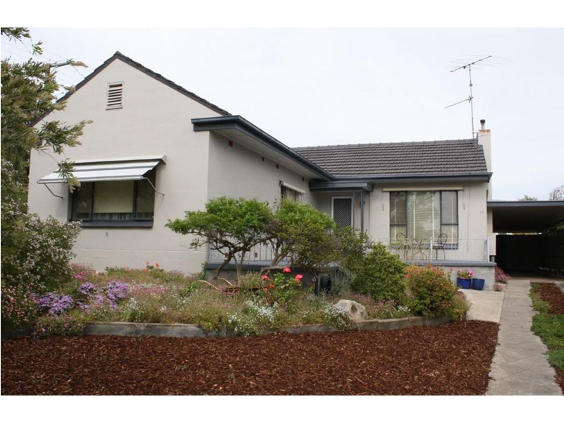 32 Memorial Drive, Naracoorte SA 5271