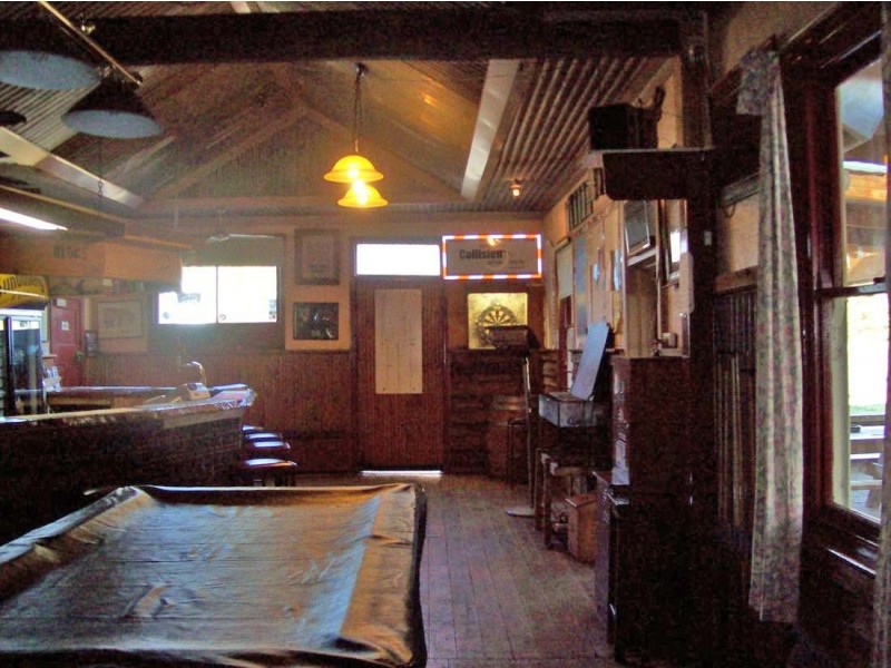 3527* Casterton Naracoorte Road, Dergholm VIC 3312