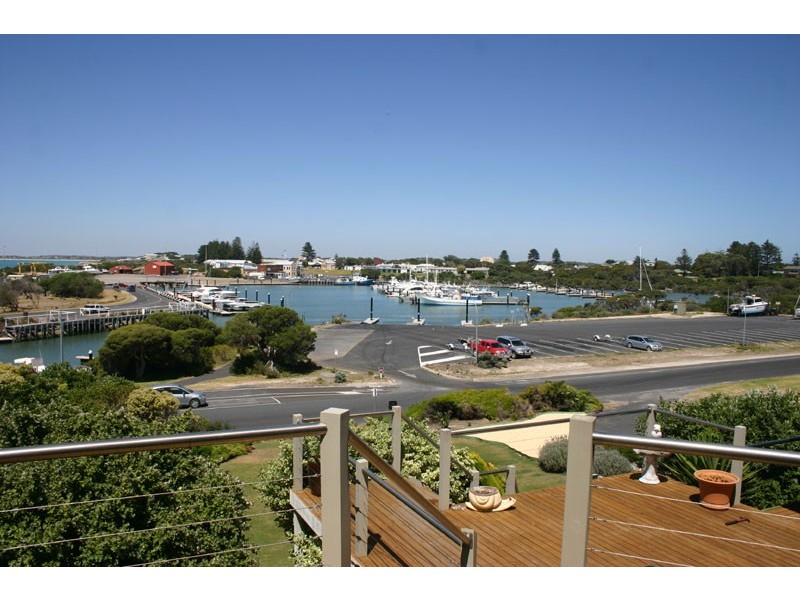 19 Lake Road, Robe SA 5276