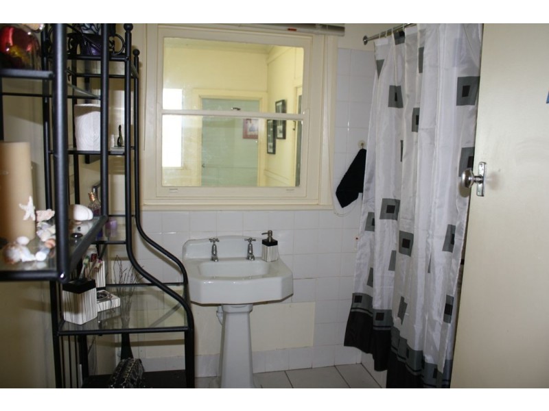 31 Wallace Street, Apsley VIC 3319