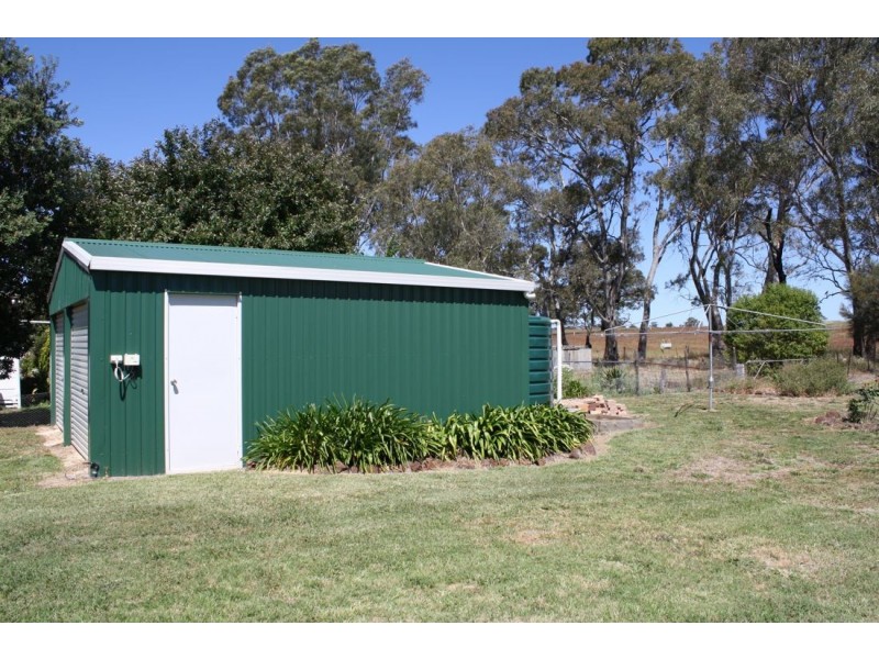 31 Wallace Street, Apsley VIC 3319