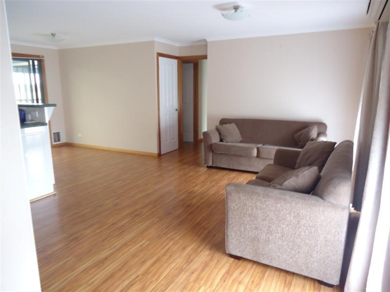 17 Sutherland Drive, Beachport SA 5280