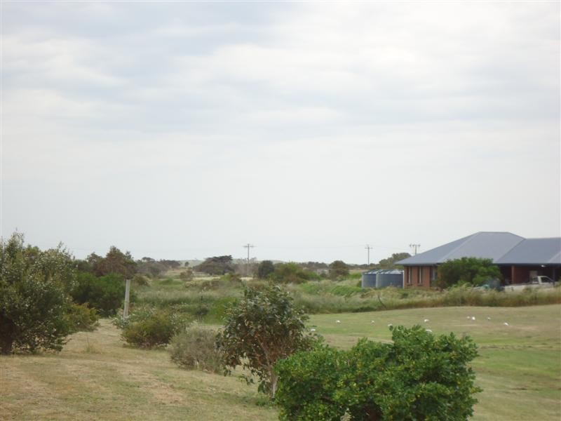 17 Sutherland Drive, Beachport SA 5280