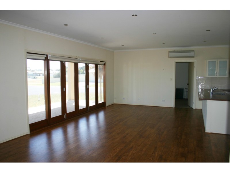 10 Peter McQueen Avenue, Robe SA 5276