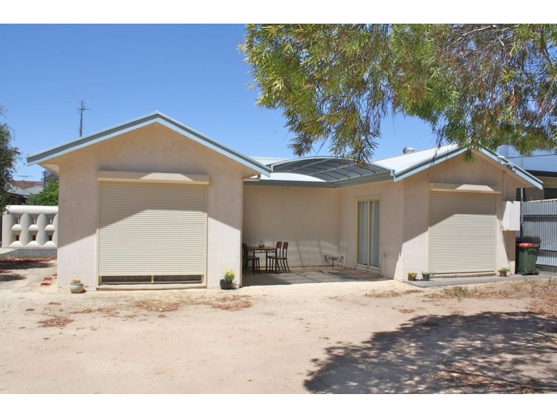 15 McLay Street, Naracoorte SA 5271