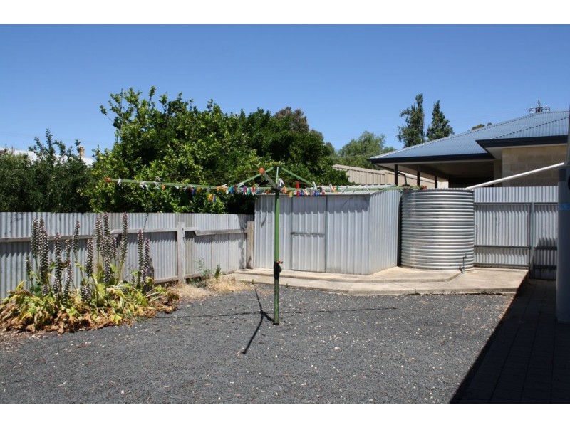 15 McLay Street, Naracoorte SA 5271