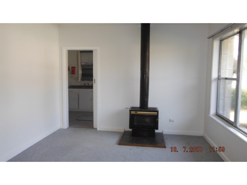 9 Guernsey Street, Naracoorte SA 5271