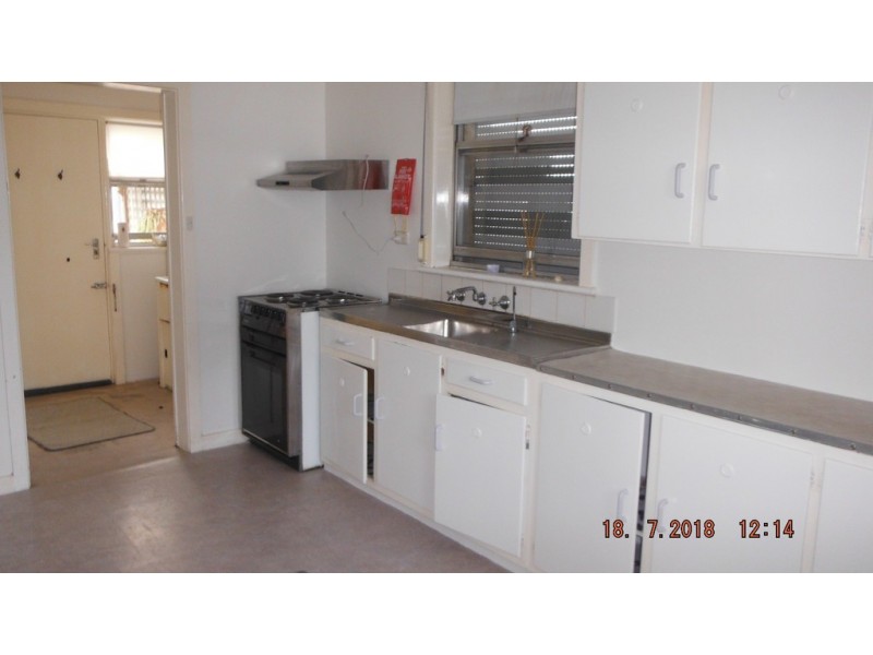 9 Guernsey Street, Naracoorte SA 5271