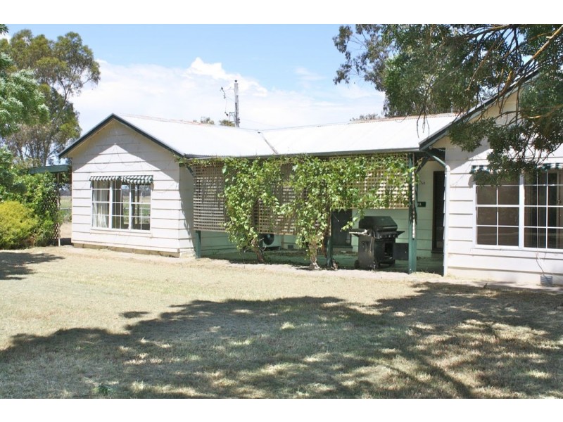 1 Langkoop Road, Langkoop VIC 3318