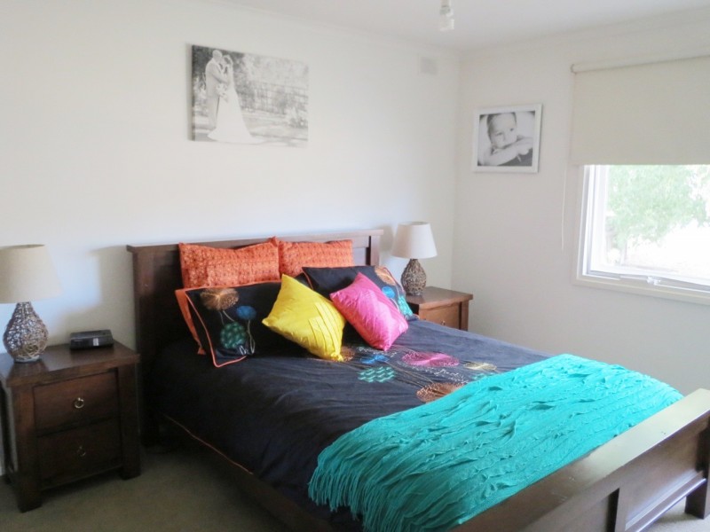 6 Moore Street, Naracoorte SA 5271