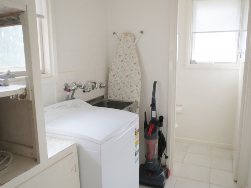 6 Moore Street, Naracoorte SA 5271