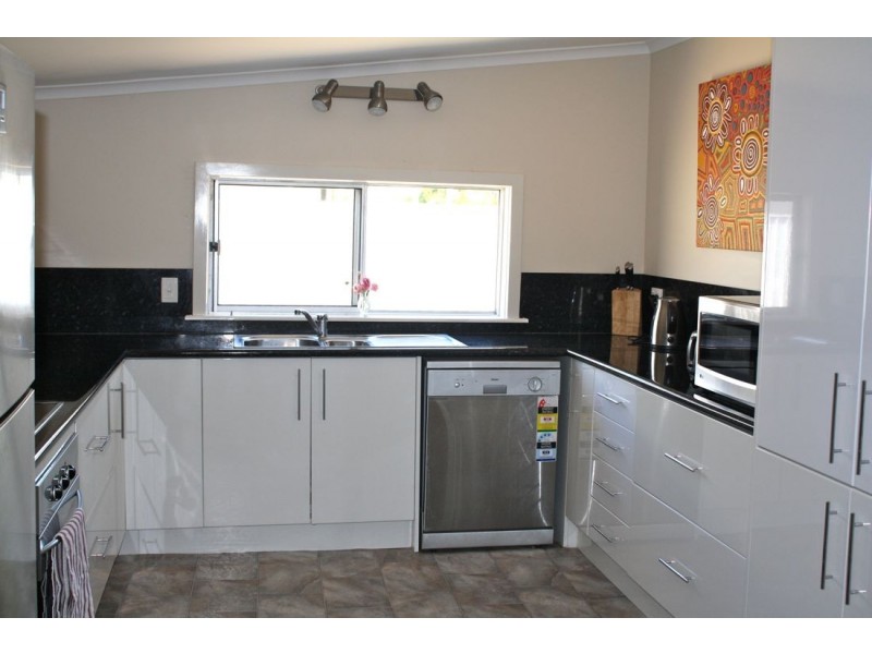 66 Arthur Street, Naracoorte SA 5271