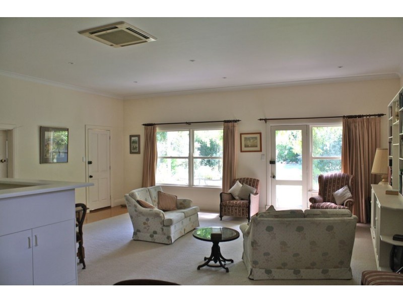 13 First Avenue, Naracoorte SA 5271