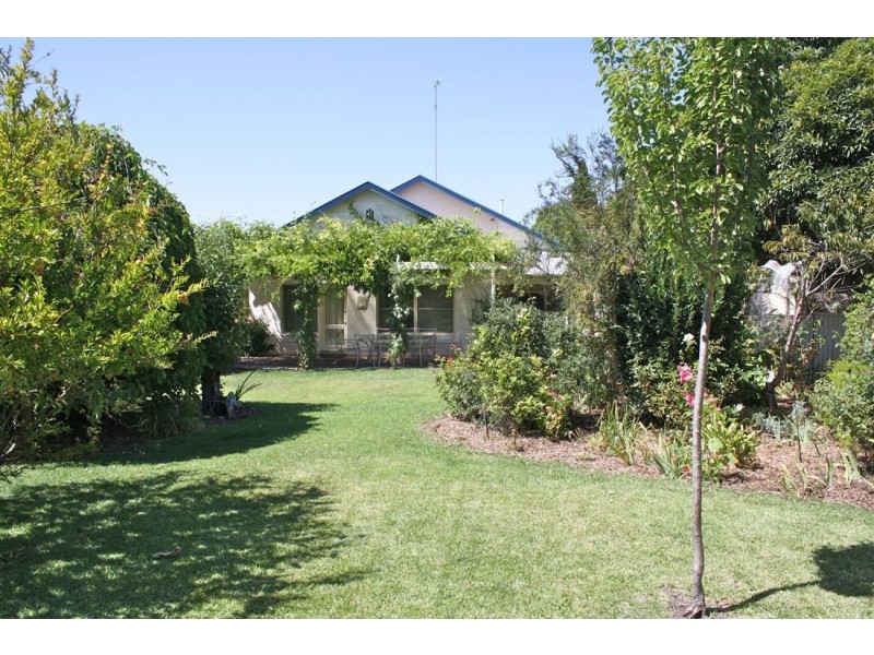 13 First Avenue, Naracoorte SA 5271
