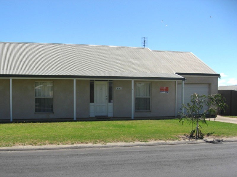 3/11 Lord Syleham, Robe SA 5276