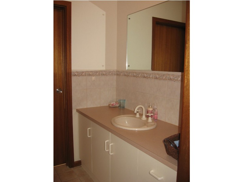 3/11 Lord Syleham, Robe SA 5276