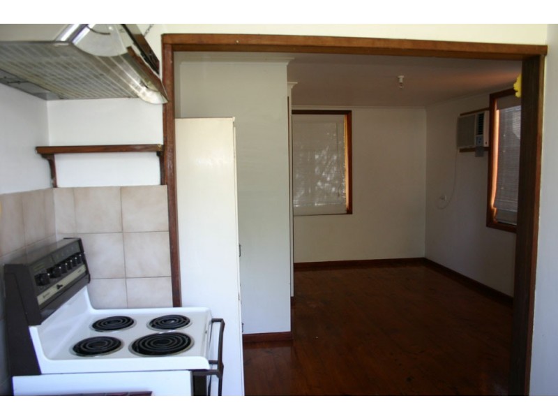 22 Lord Syleham Street, Robe SA 5276