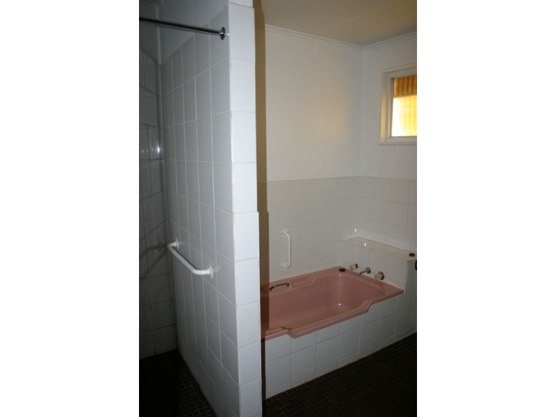 22 Lord Syleham Street, Robe SA 5276