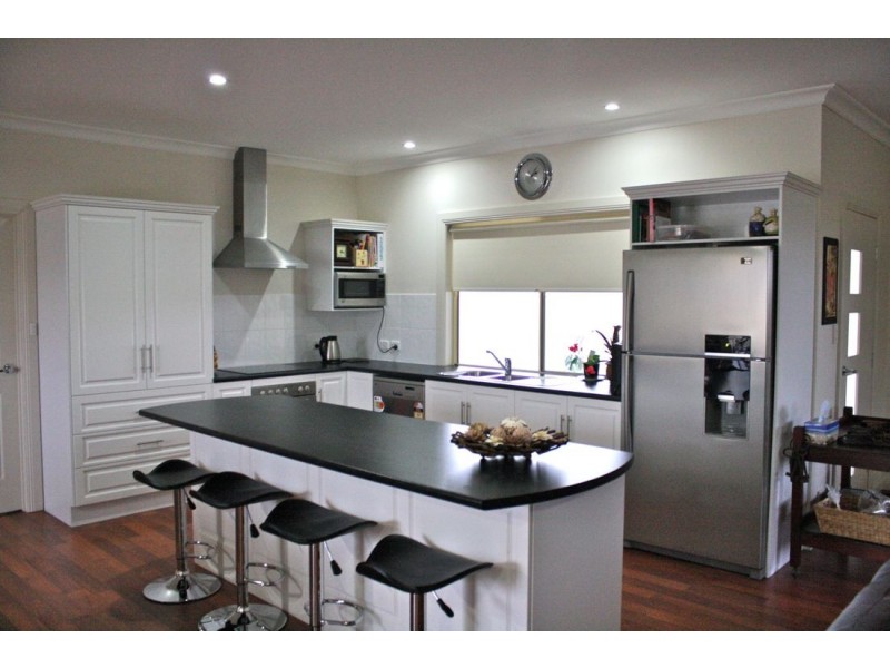 22 Federation Drive, Naracoorte SA 5271