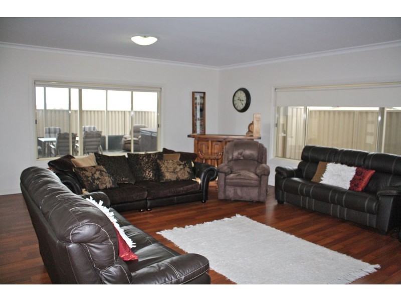 22 Federation Drive, Naracoorte SA 5271