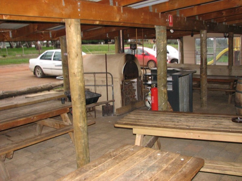 3527 Casterton Naracoorte Road, Dergholm VIC 3312