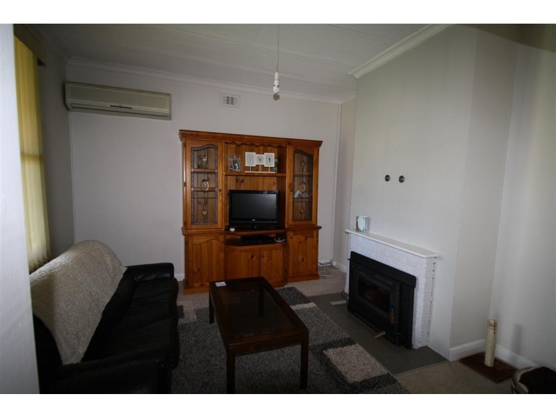 27 Livingston Street, Naracoorte SA 5271