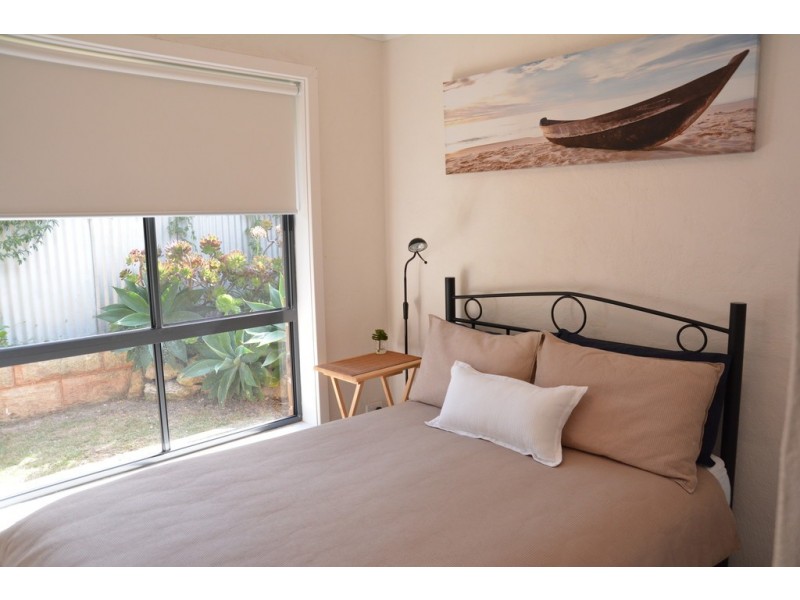 1-2 Backler Street, Robe SA 5276