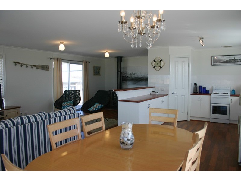 3 Shipard Court, Robe SA 5276