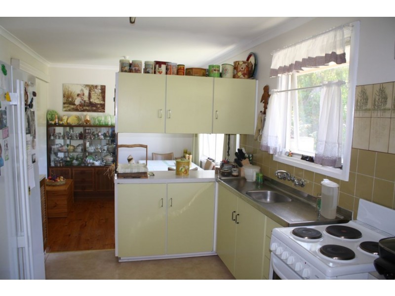 6 Wardle Crescent, Naracoorte SA 5271