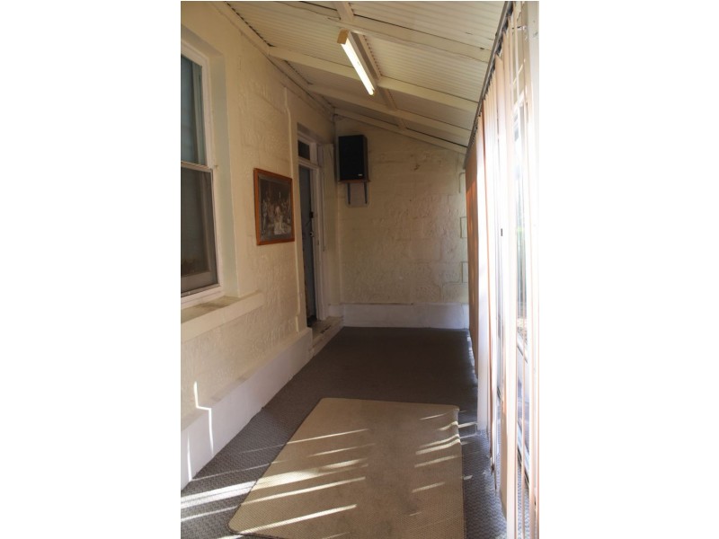 8 Robertson Street, Naracoorte SA 5271