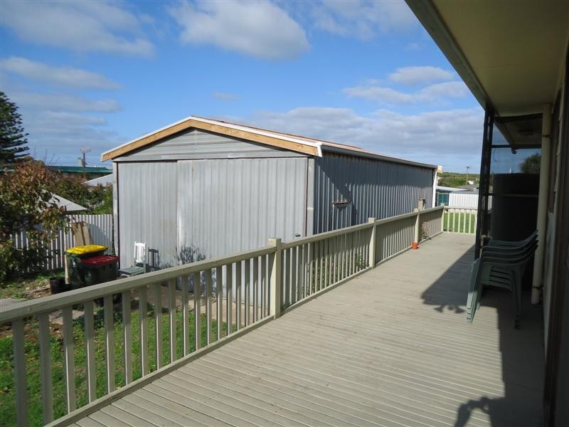 11 Chambers Street, Beachport SA 5280