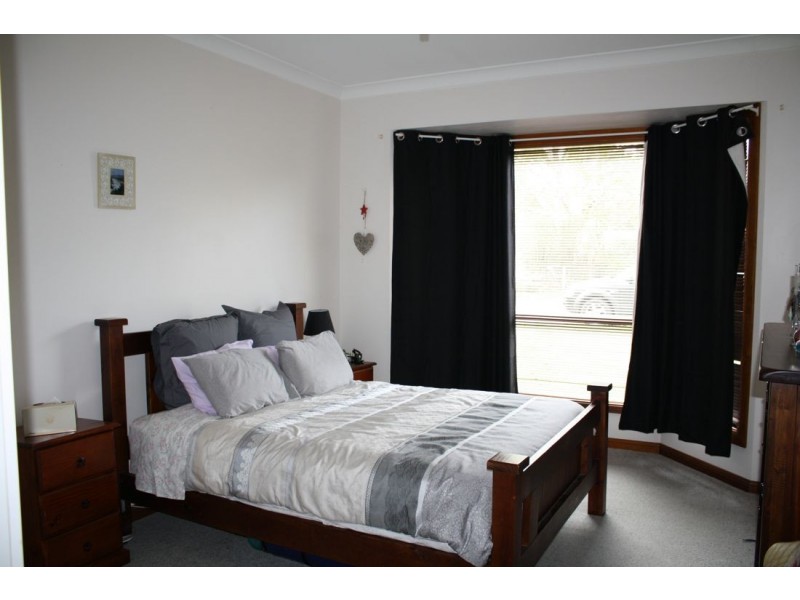 2 Wheeler Street, Naracoorte SA 5271