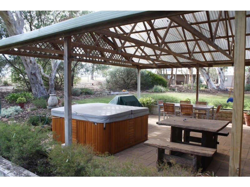 1370 Cadgee Road, Naracoorte SA 5271