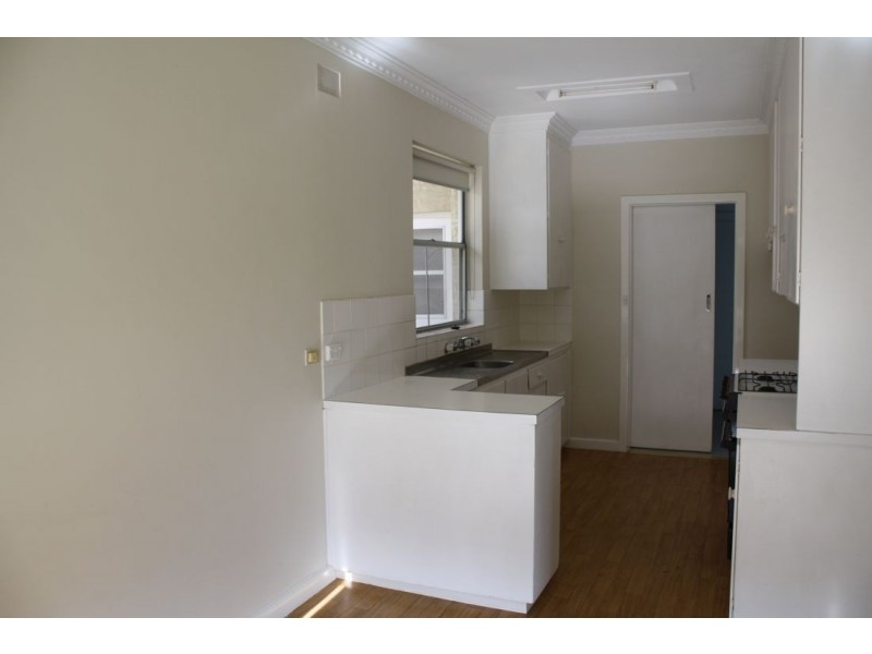 7 Moore Street, Naracoorte SA 5271