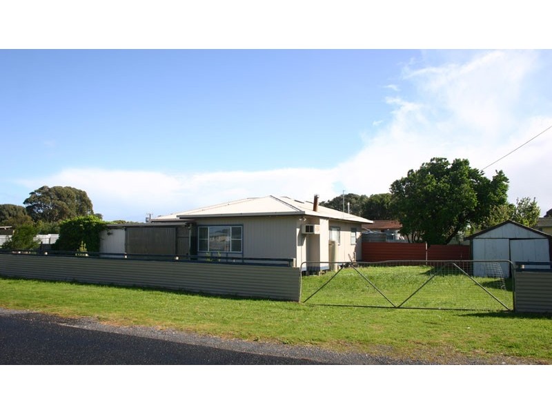 13 McFarlane Street, Robe SA 5276