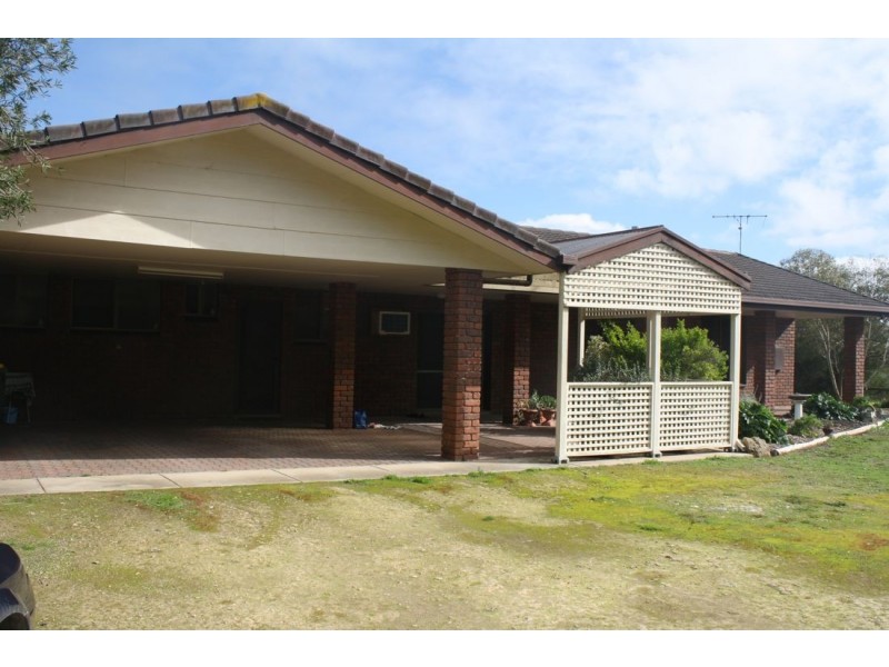 17 Clarksons Road, Naracoorte SA 5271