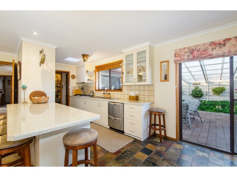 9 Somerville Street, Beachport SA 5280