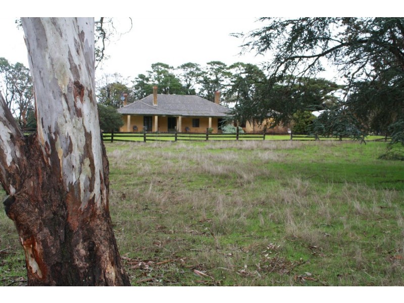 XX Edenhope Casterton Harrow Road, Kadnook VIC 3318