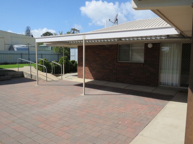 9 McCoy Street, Naracoorte SA 5271