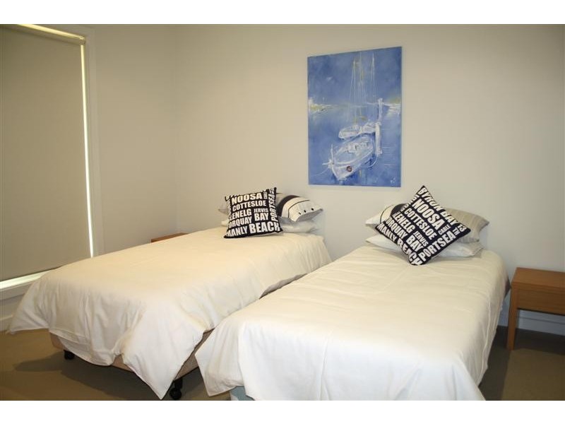 4 Lord Syleham Street, Robe SA 5276