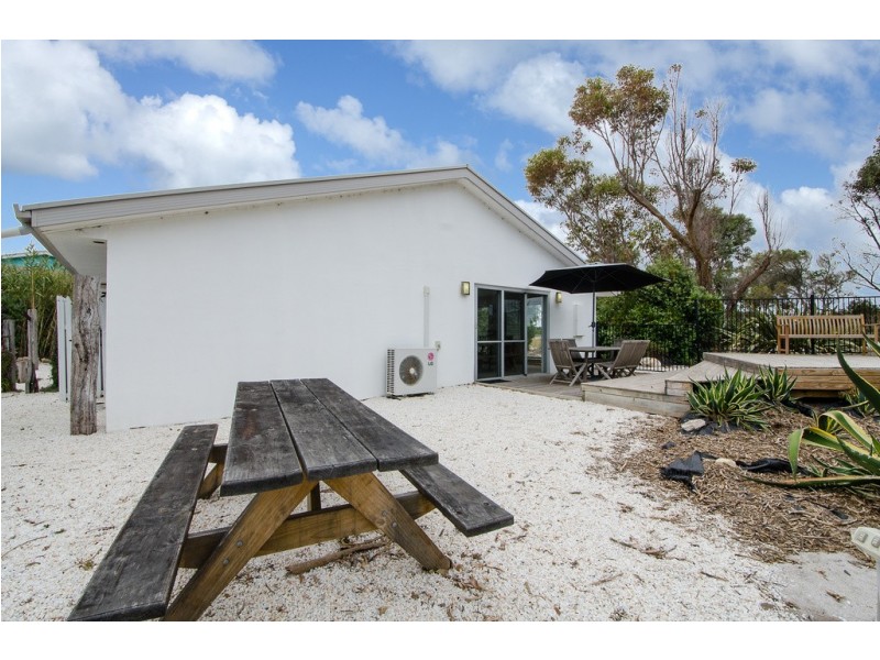 29 Southern Ports Highway, Robe SA 5276