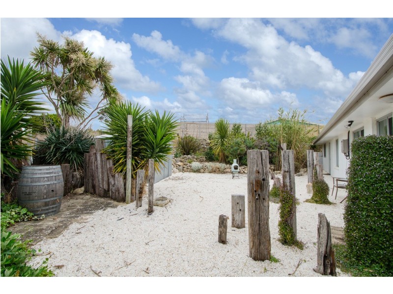 29 Southern Ports Highway, Robe SA 5276